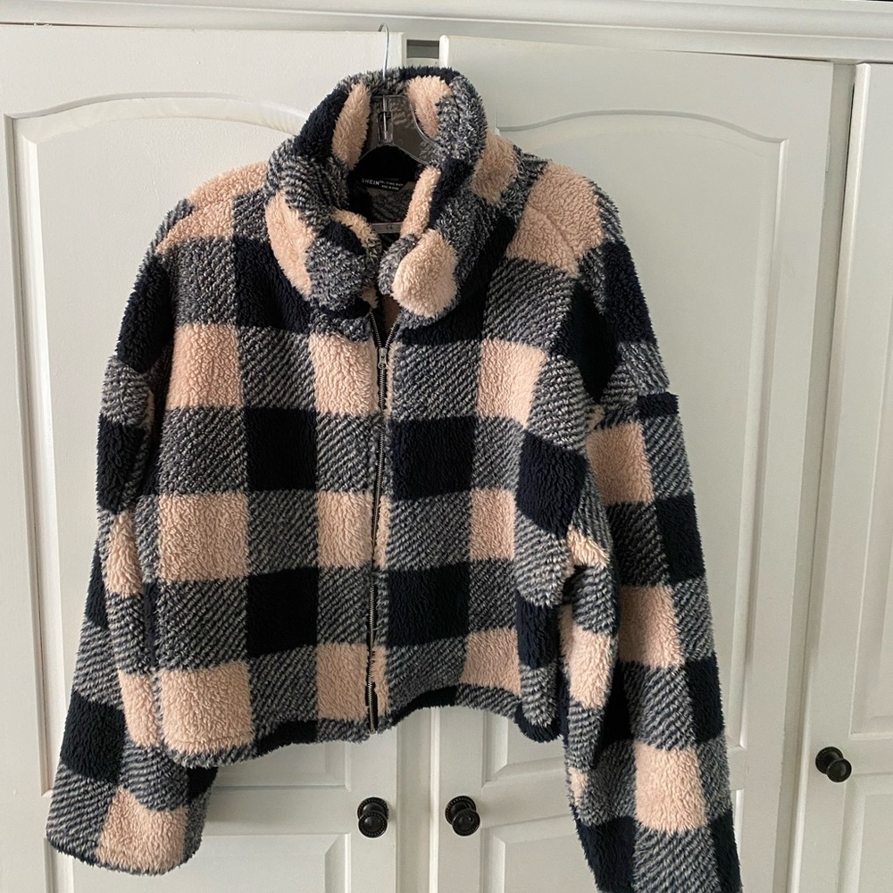 SHEIN cropped zip-up jacket